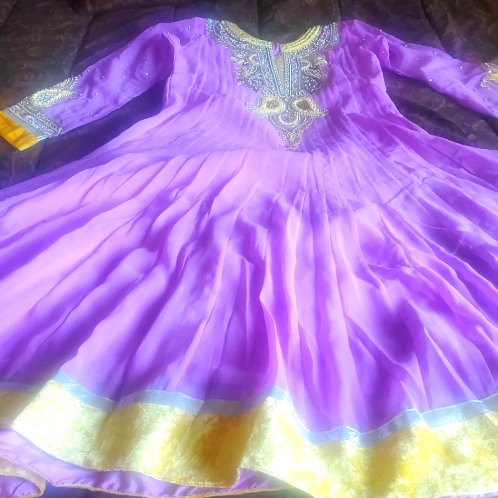 Indian Pakistani Party Dress (3-piece-set)- Preowned!